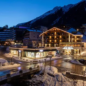 hotel-garni-monte-bianco.ischgl-hotels.net/