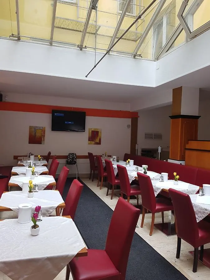 Hotel Carina Вена